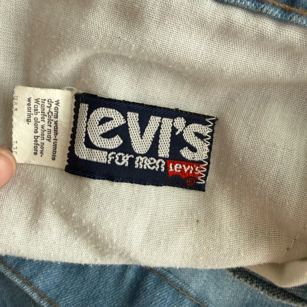Levis overall good
